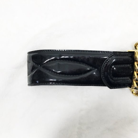 Vintage 90s Black Patent Belt with Gold Tone Buckle M - Picture 4 of 8